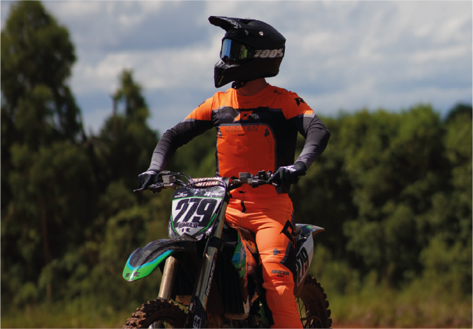 escolher equipamento motocross